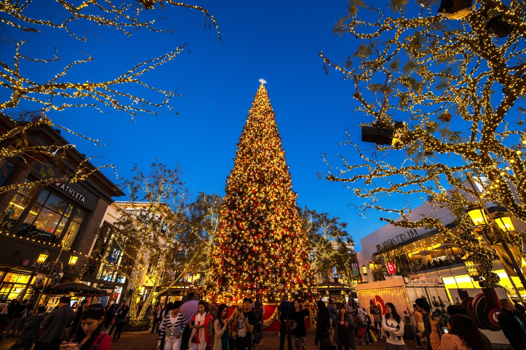 The mall is filled with high-end retail and Santa's pop-up is similarly priced.